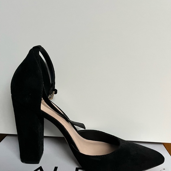 Also Suede High Heels - Picture 5 of 6